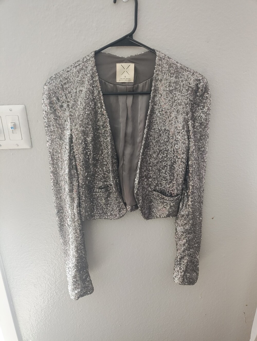 Silver Sequined Blazer By Pins & Needles Size Small